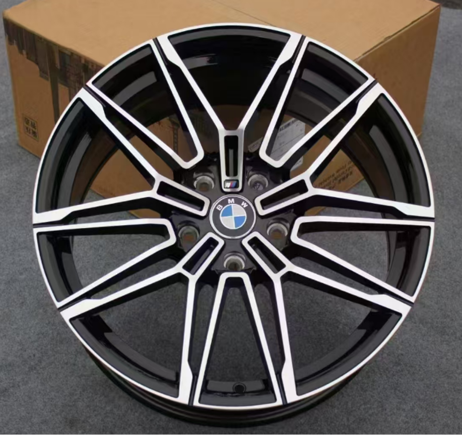 F07818 Black Machined Face / Gloss Black alloy wheel