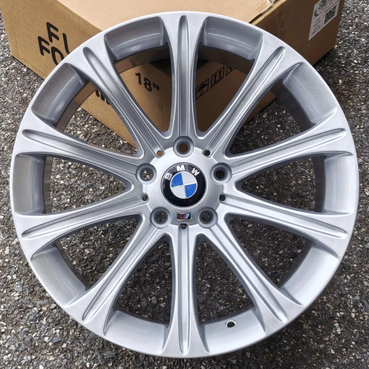FBX548-8 alloy wheel