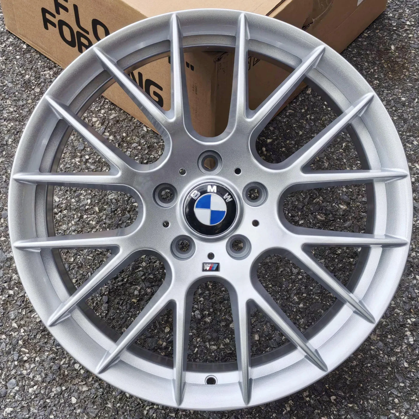 FBX562-8 alloy wheel