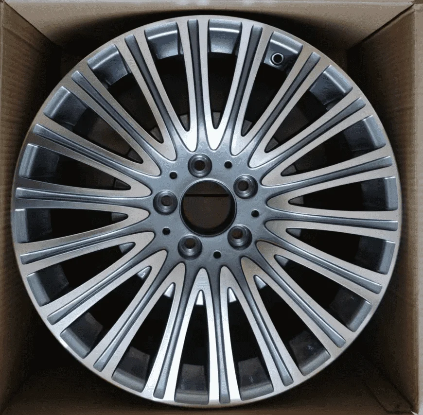 XF009 Blue Gunmetal Machined alloy wheel