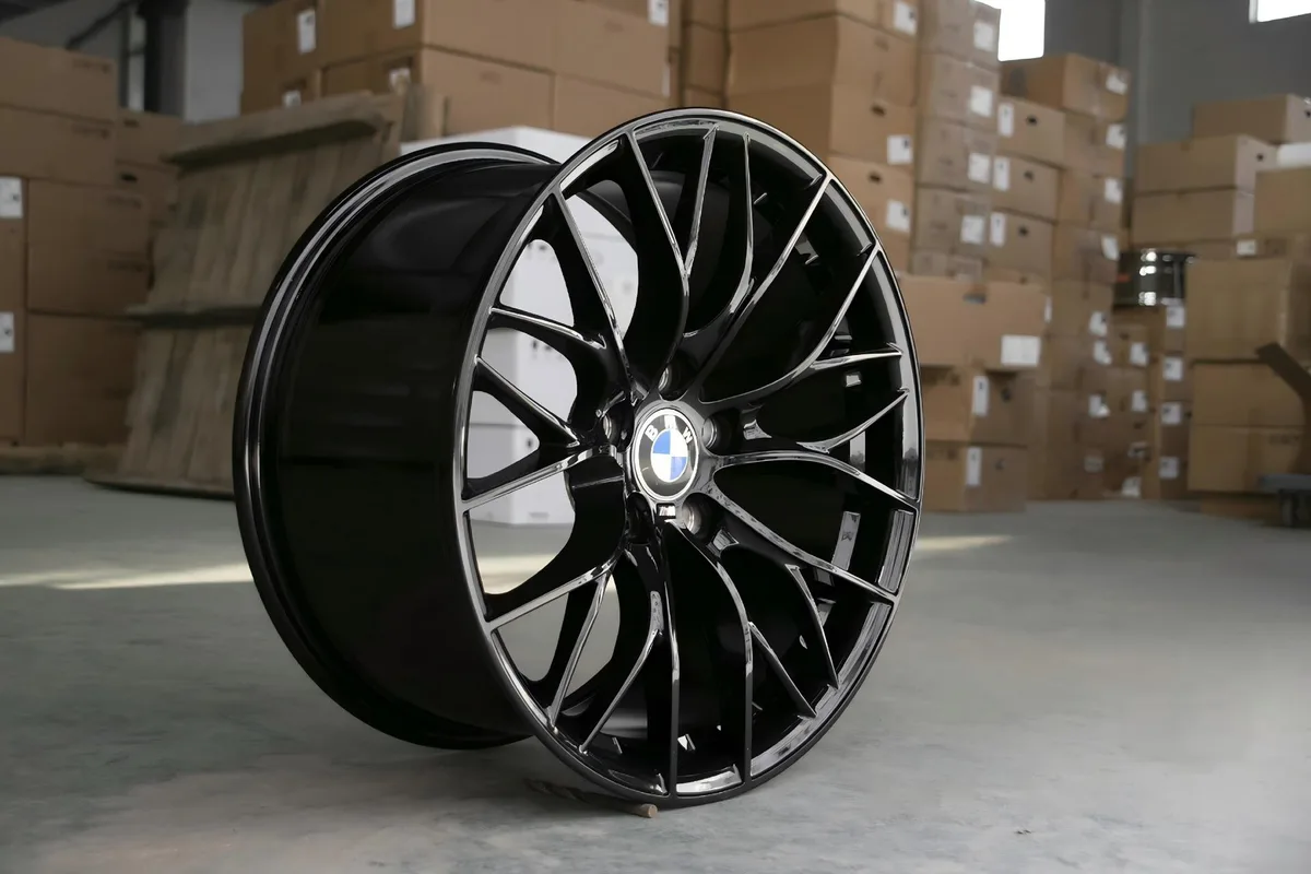 SK-0015 alloy wheel view