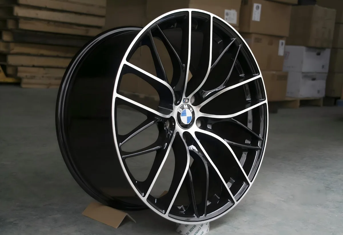 SK-0015 alloy wheel view