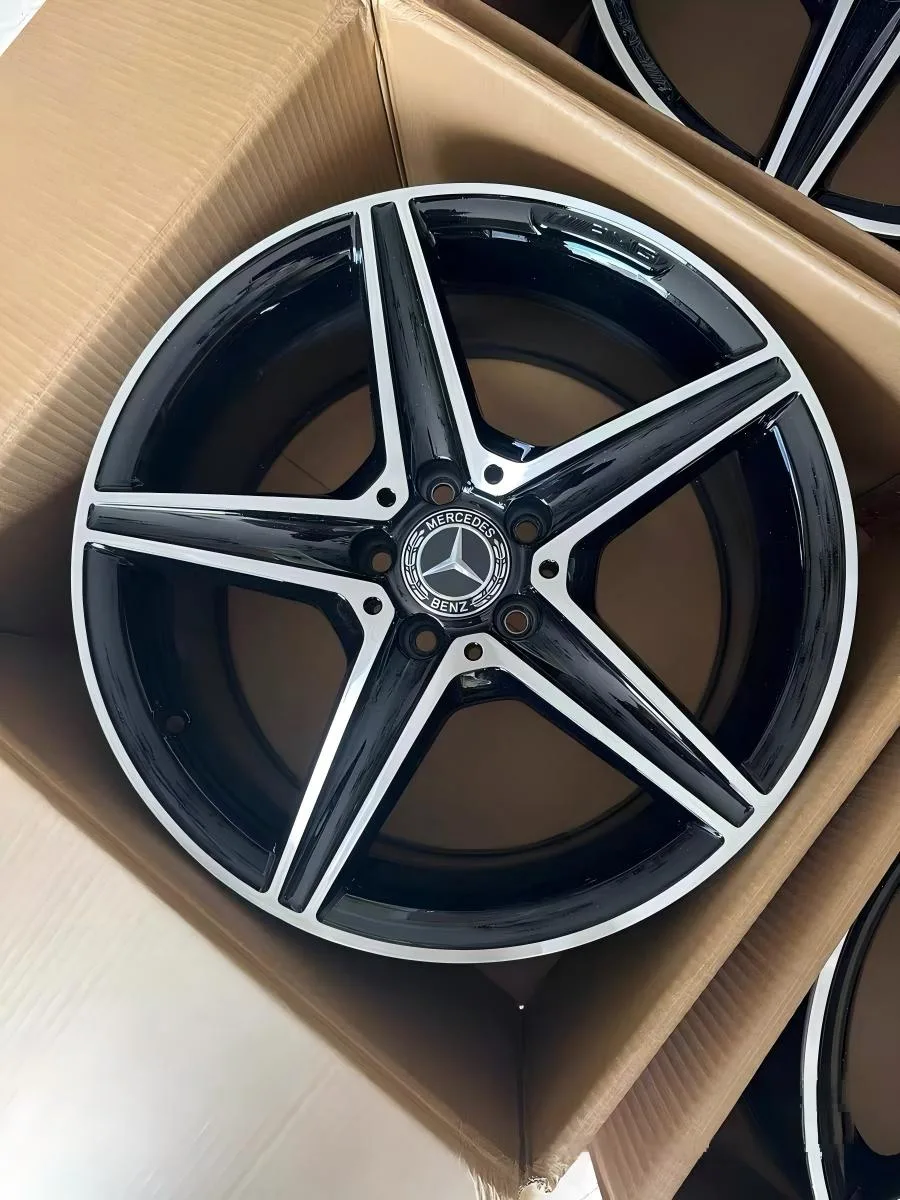 SK-0017 alloy wheel view